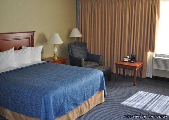 Quality Inn & Suites Brossard Kamer foto